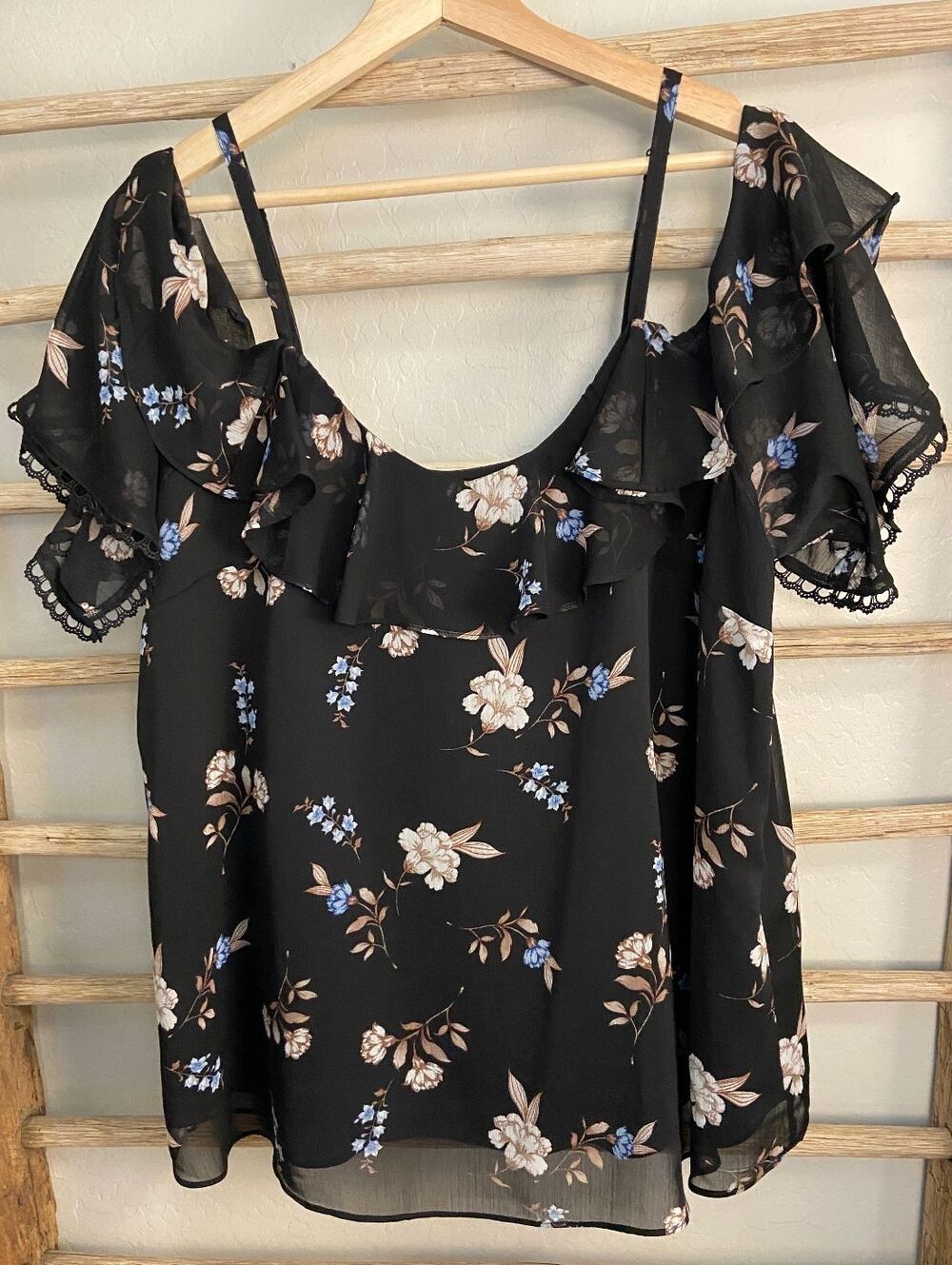 City Chic Black Floral Off-Shoulder Ruffle Blouse Size S/16